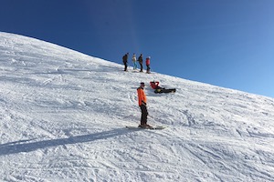 Vi kombinerar gärna konfererande med vintersport. Vi trivs fint i Chamonix.